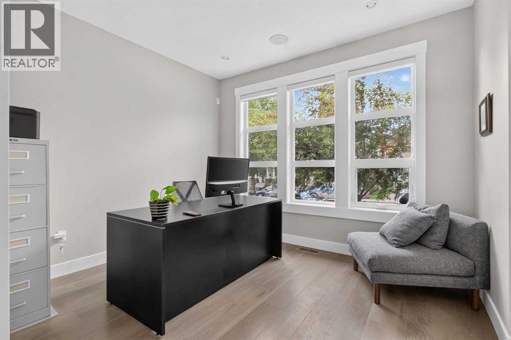 2234 28 Street SW - 13