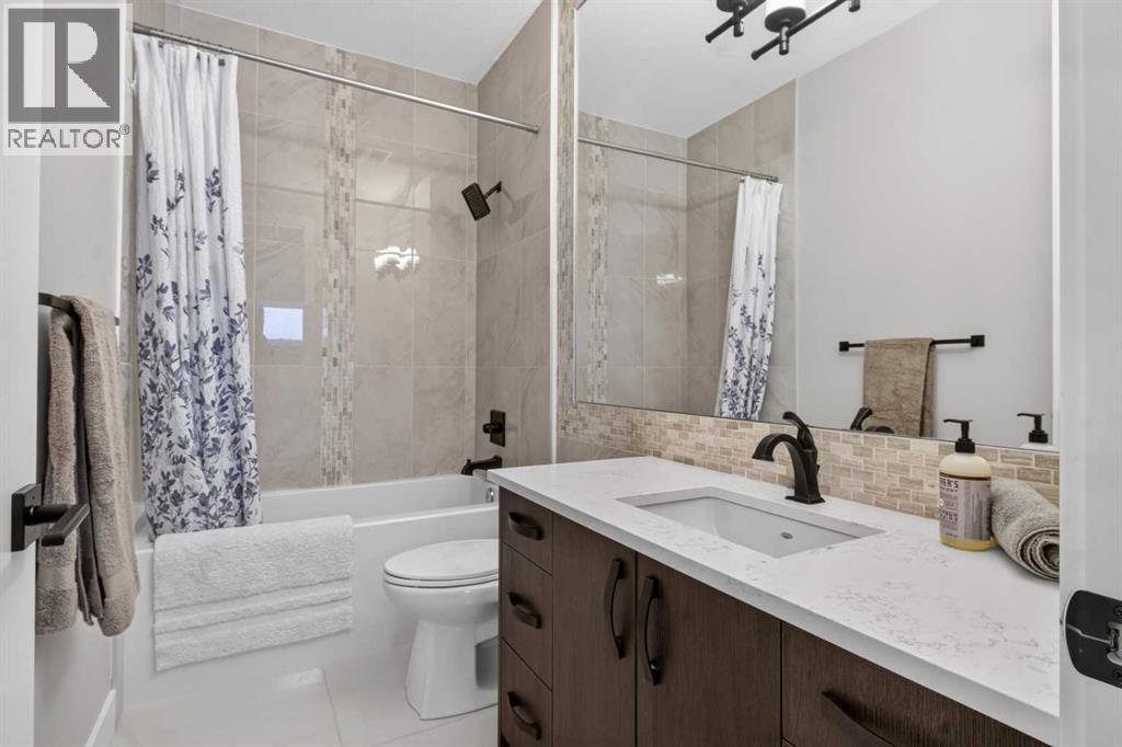 2234 28 Street SW - 24