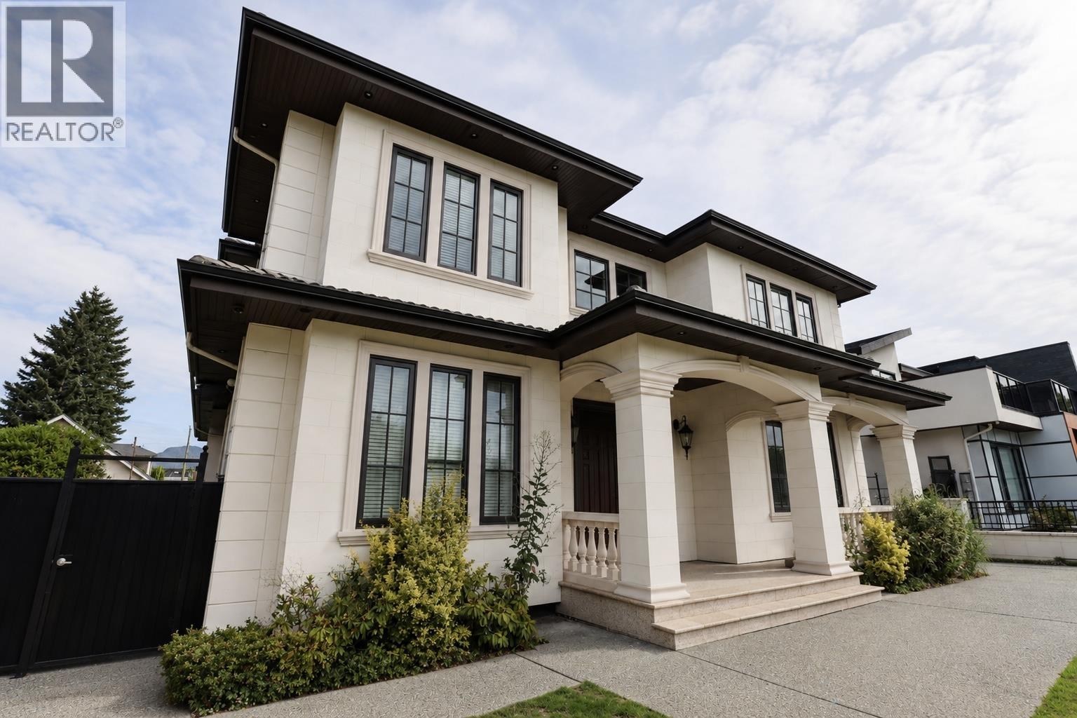 7 Bed, 7 Bath House for Sale in Burnaby – 6871 DUNNEDIN STREET, Burnaby – MLS# R3148280 - Image 28