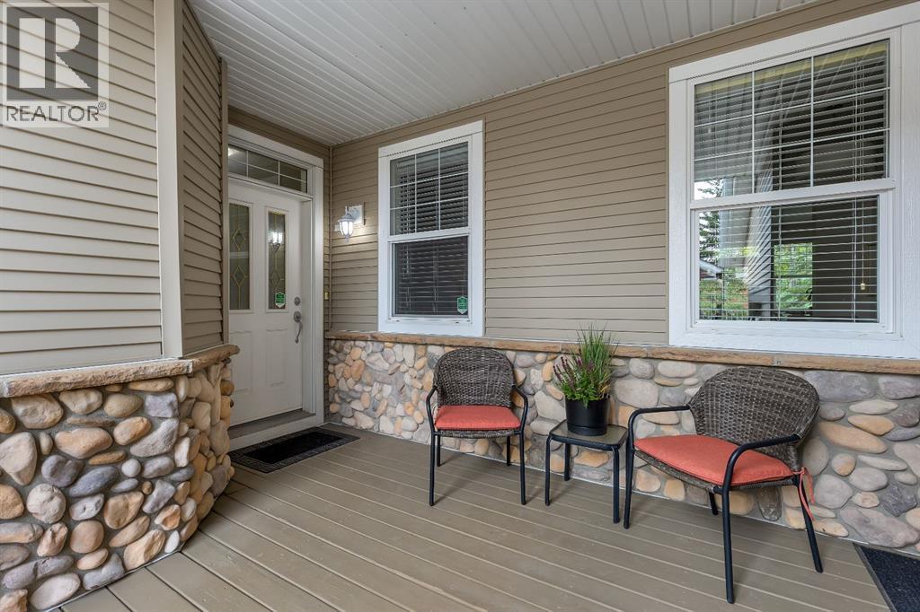 6 Discovery Heights SW - 3