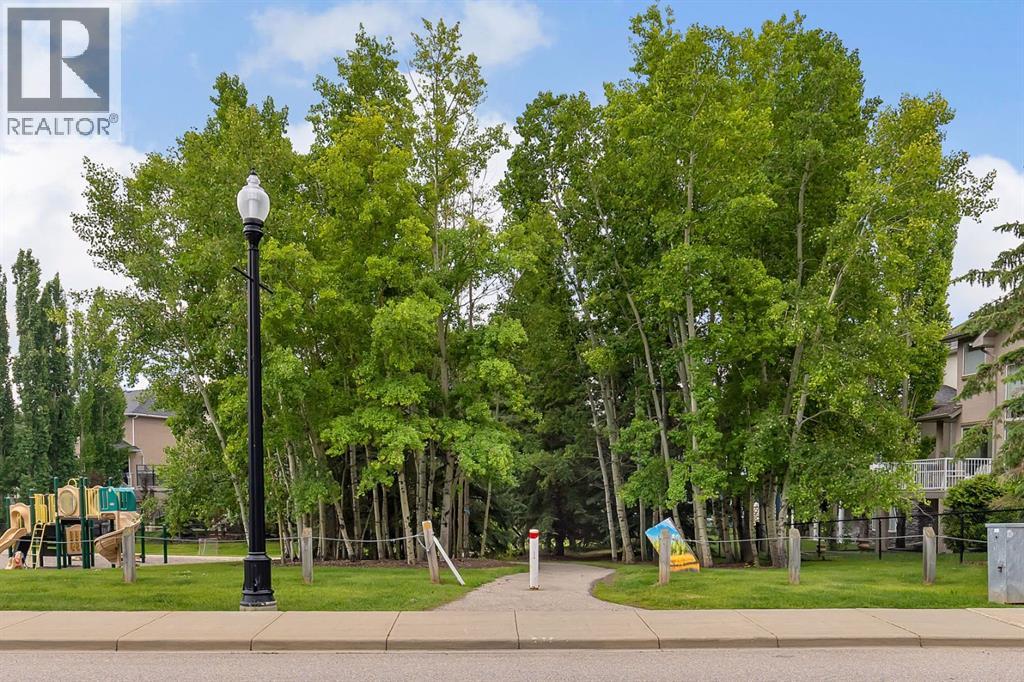 6 Discovery Heights SW - 39