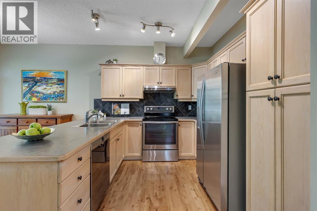 6 Discovery Heights SW - 9