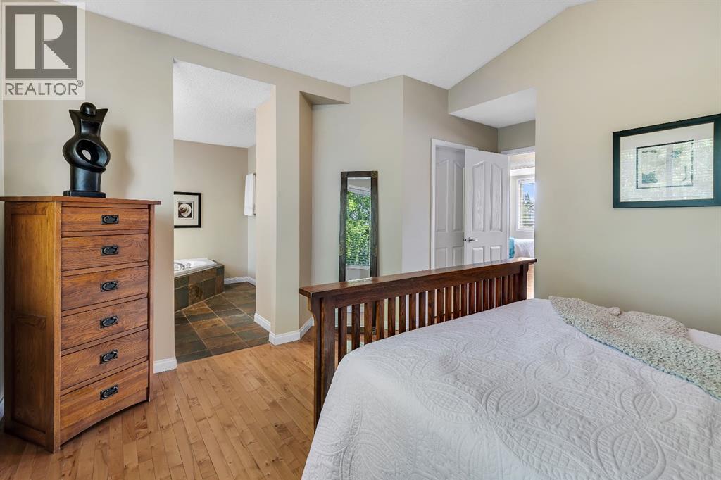6 Discovery Heights SW - 24