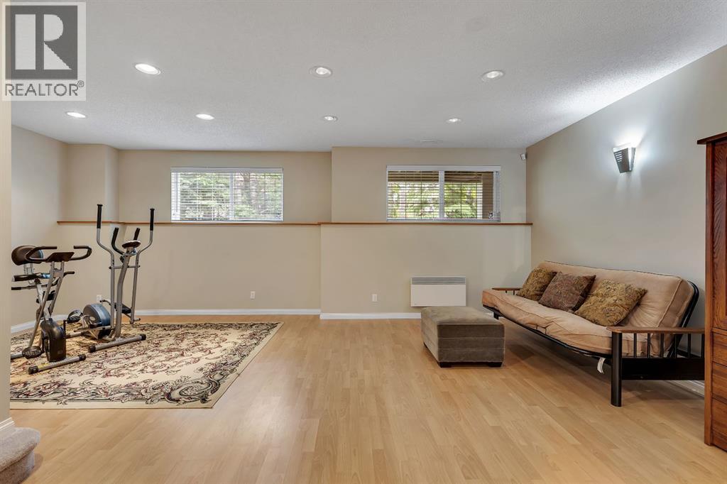 6 Discovery Heights SW - Image 32