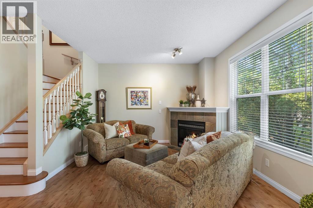 6 Discovery Heights SW - 17