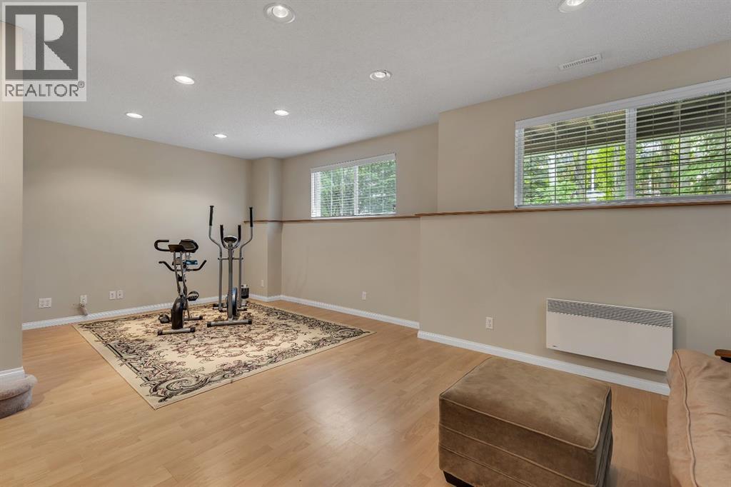 6 Discovery Heights SW - Image 33