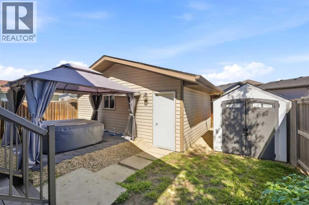 84 Mackenzie Crescent - 34