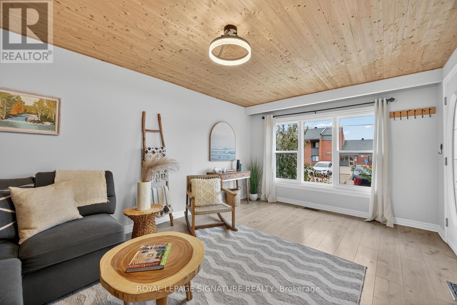 57 MARIA STREET - 1