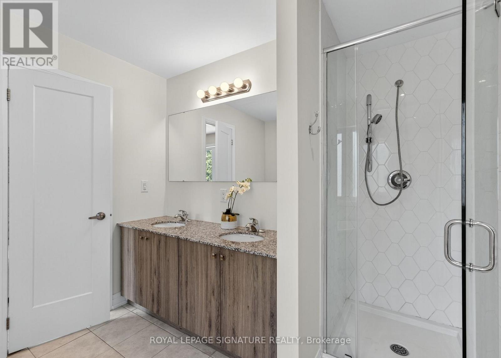 #1 393 MANITOBA STREET N - Image 18