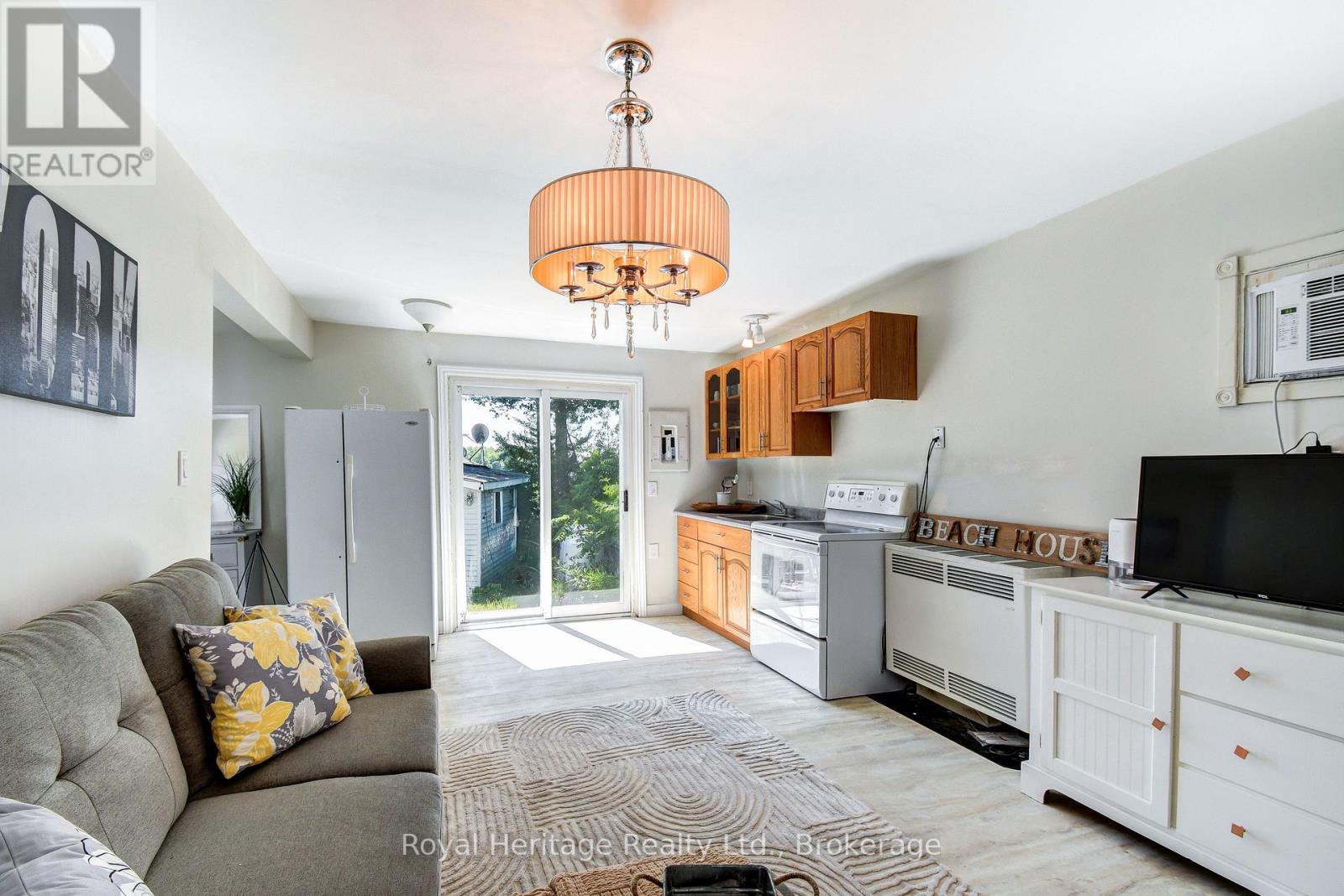 680 ROUND LAKE ROAD - 24