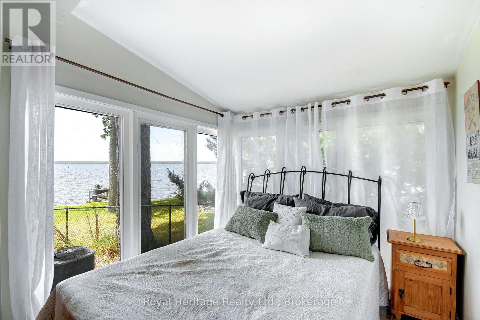 680 ROUND LAKE ROAD - 16