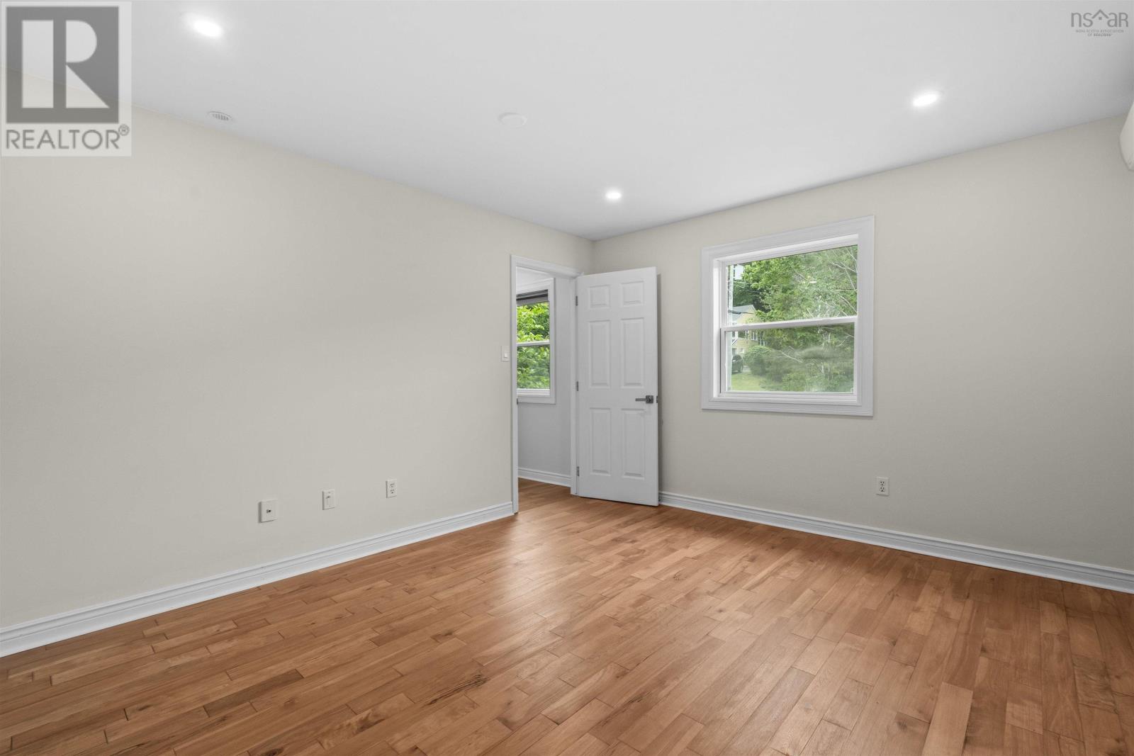 22A WEDGEWOOD Avenue - 28