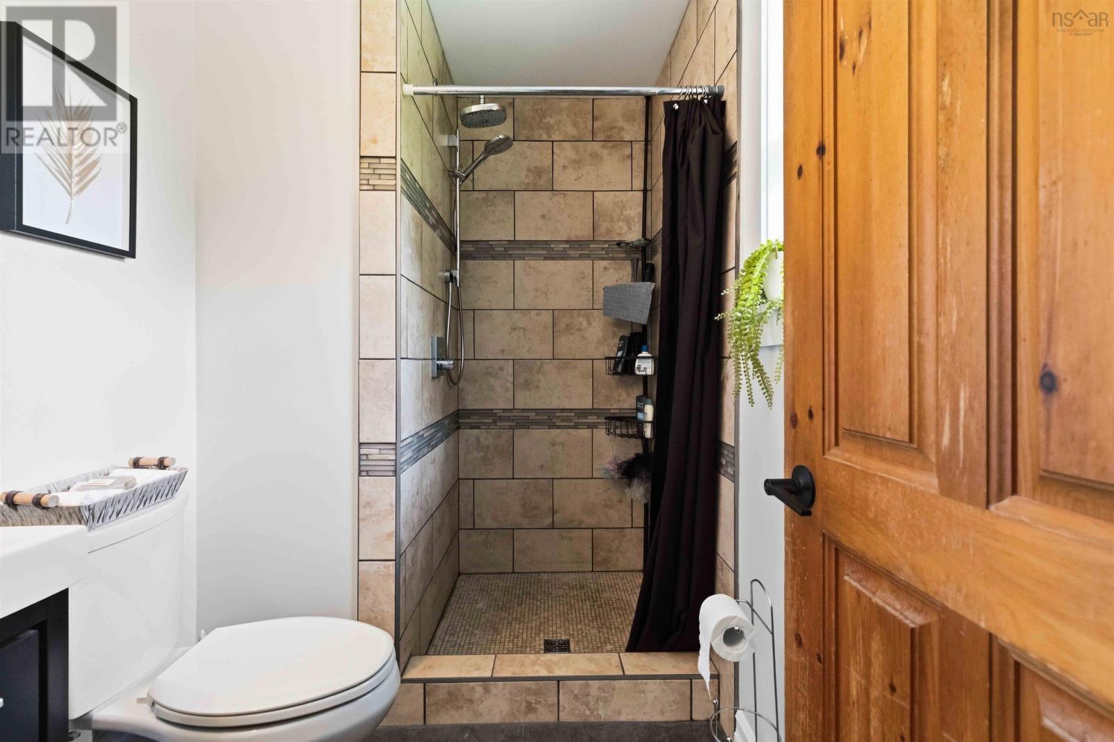 45 Isaac Jennings Drive - Image 33
