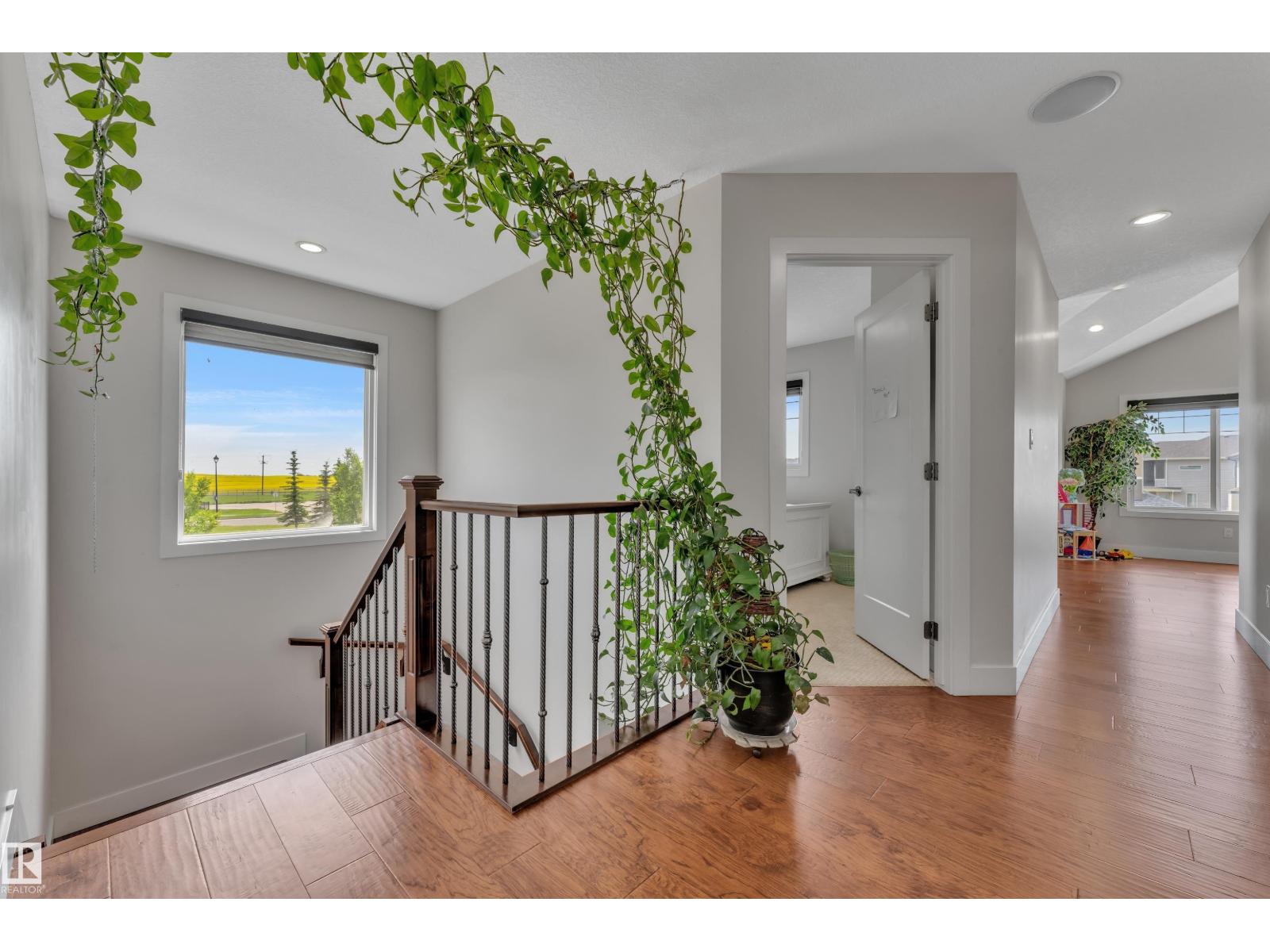 3001 55 ST - Image 26