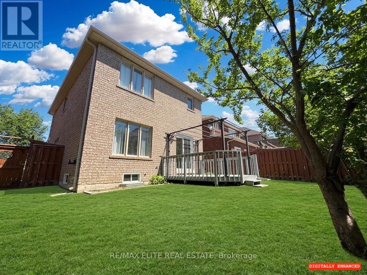 62 MACEDONIA COURT - 39