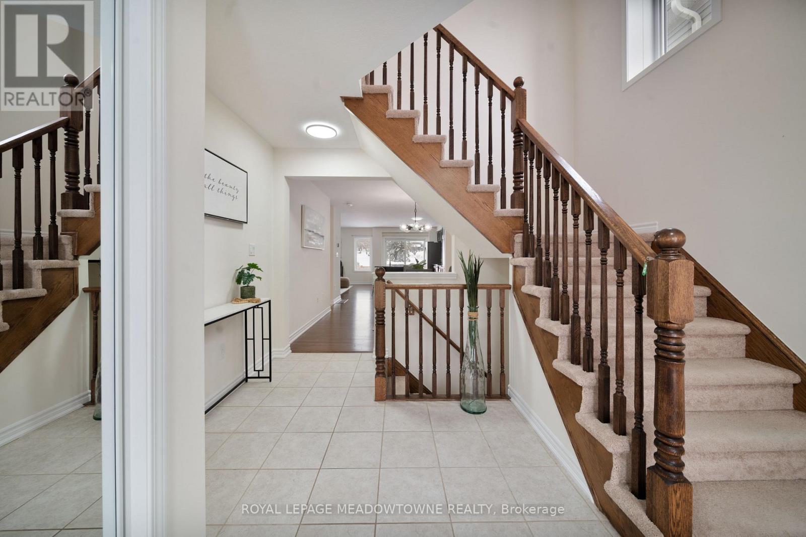 364 EQUESTRIAN WAY — photo 2