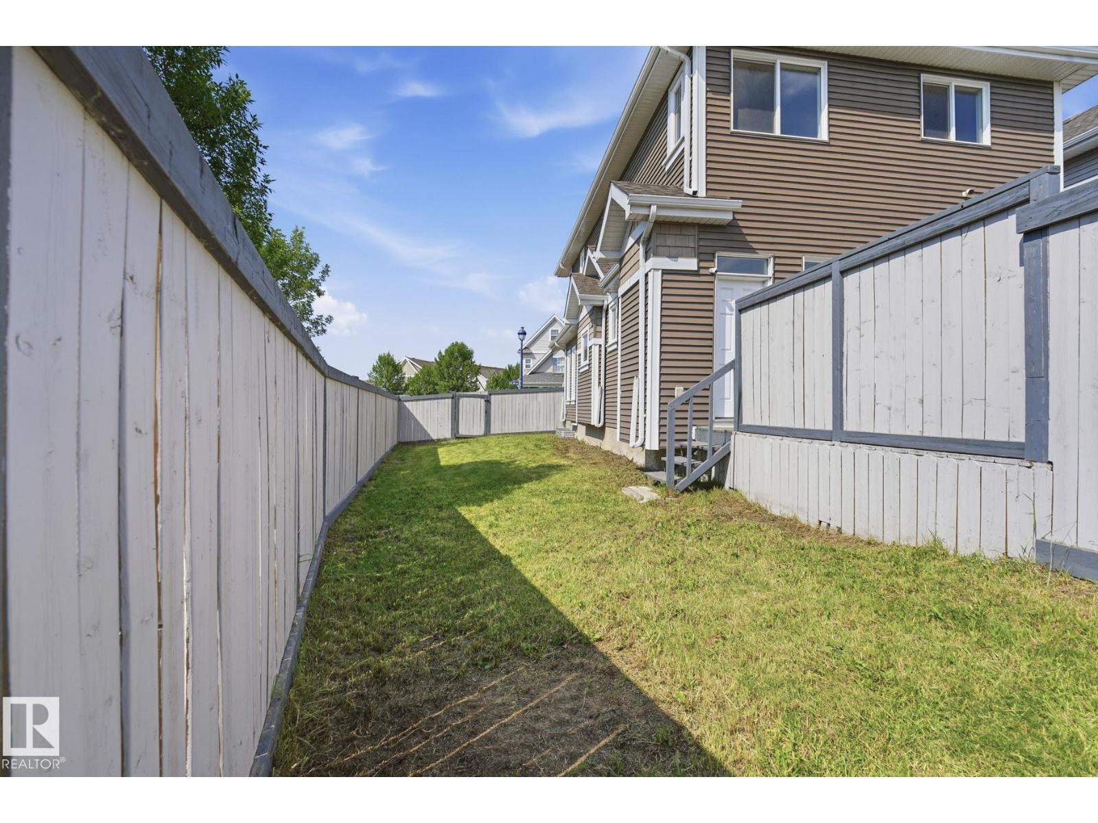 7043 22 AV SW - 37