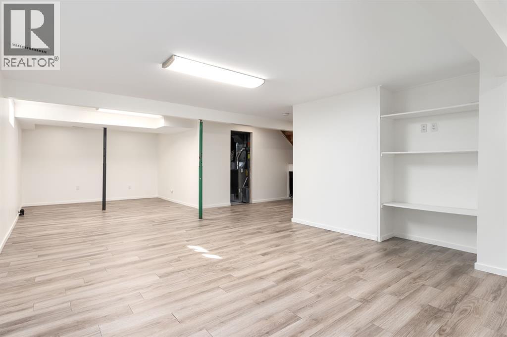 207 Whiteview Bay NE - 27