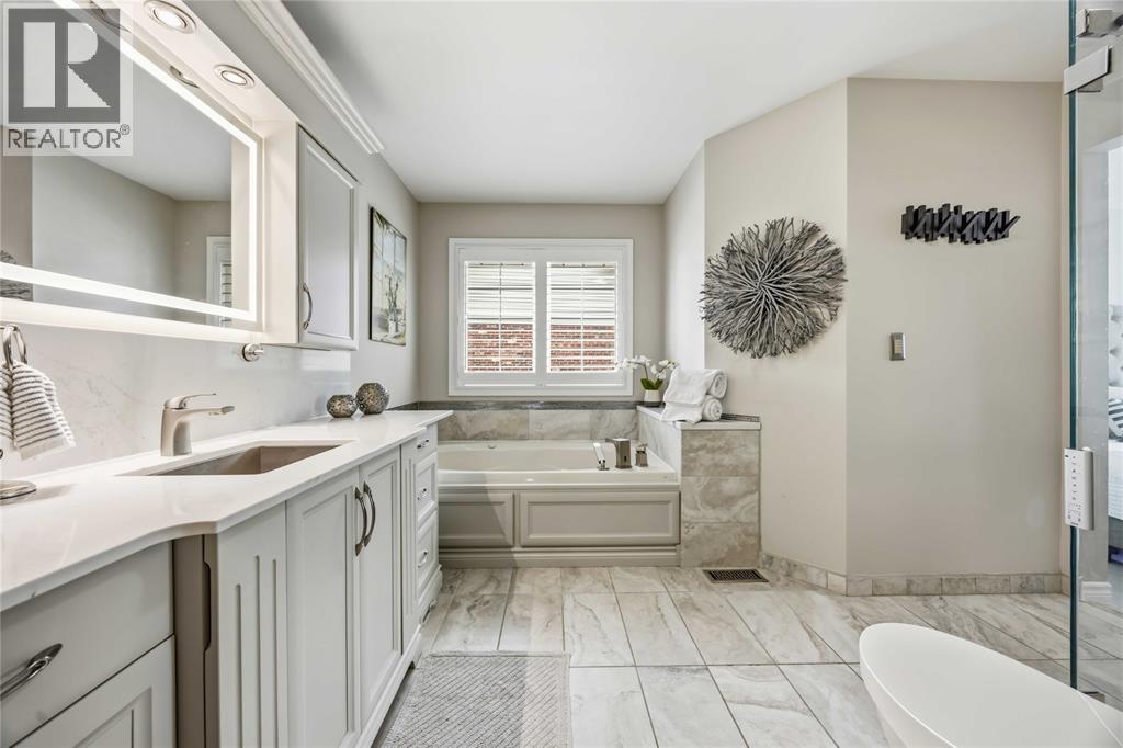 4352 LAMBTON LANE - Image 24