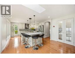 4pc Ensuite bath - 4352 Lambton Lane, Plympton Wyoming, ON N0N1J6 Photo 12