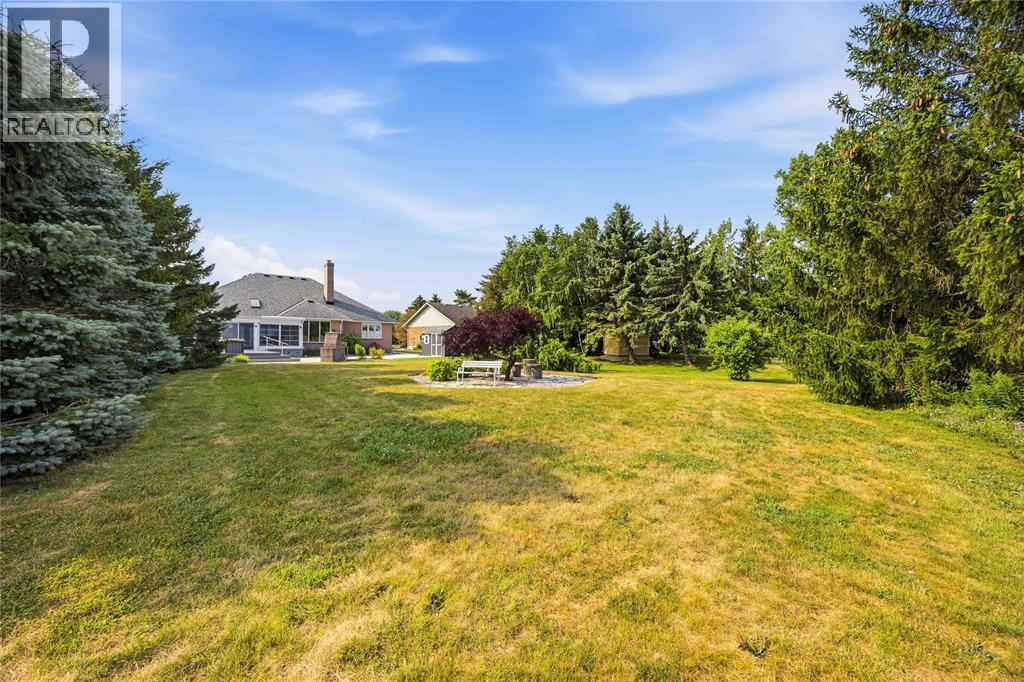 4352 LAMBTON LANE - Image 48