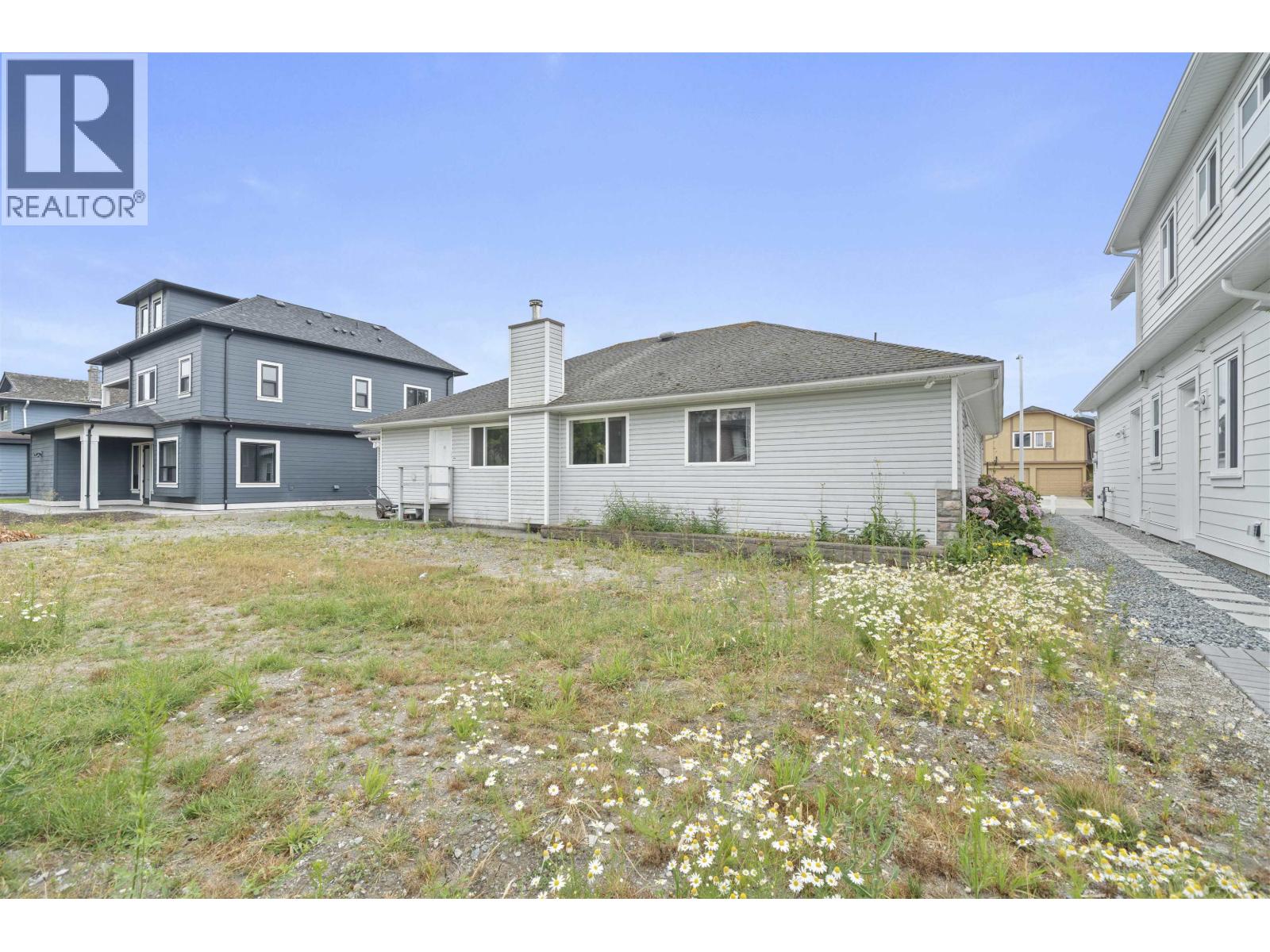 6073 44A Avenue, Ladner