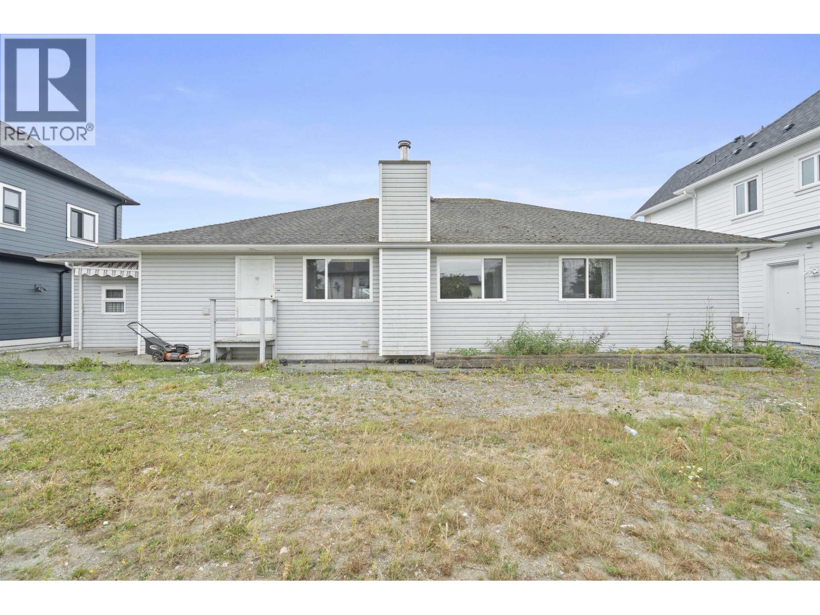 6073 44A Avenue, Ladner