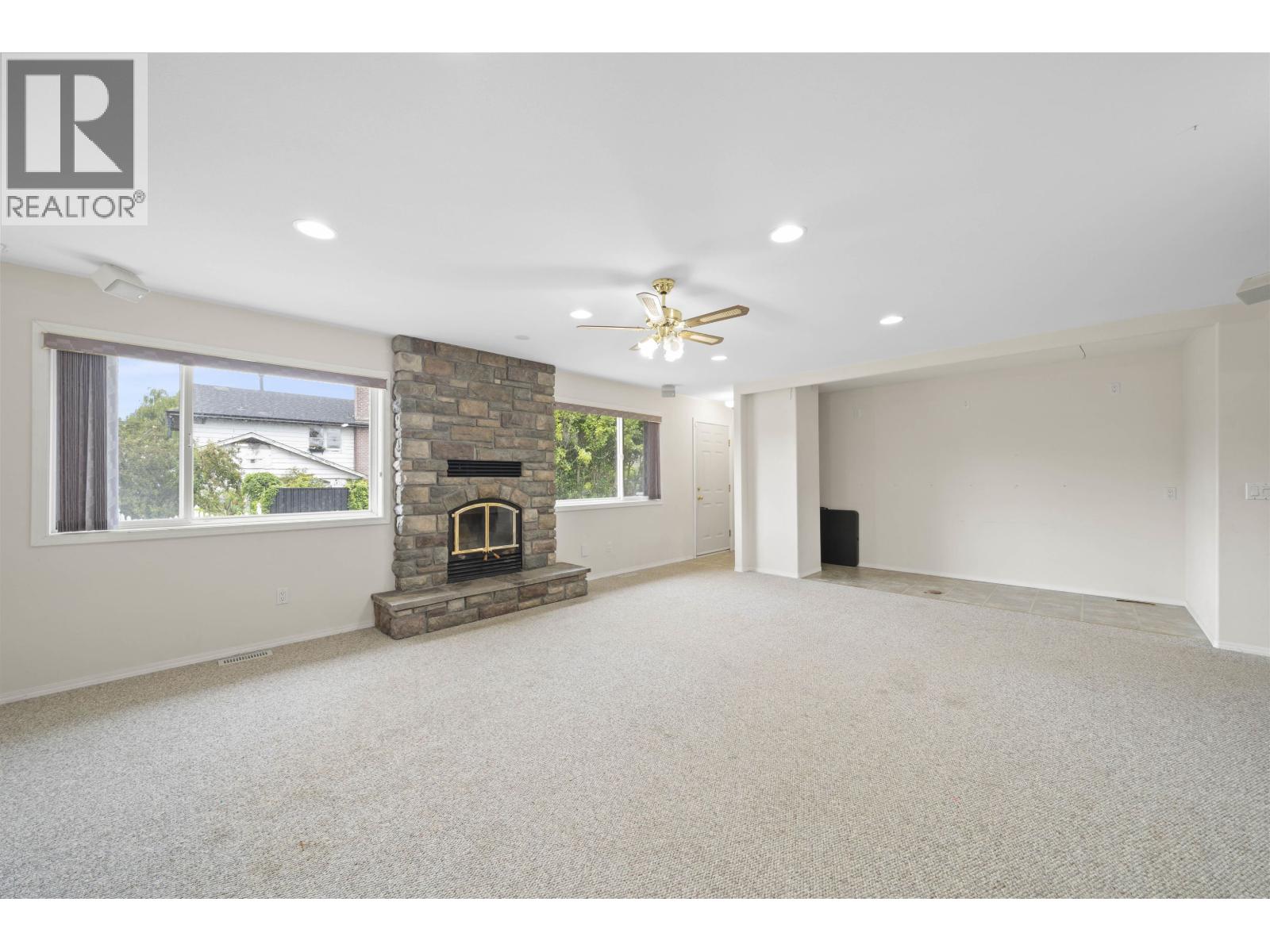 6073 44A Avenue, Ladner
