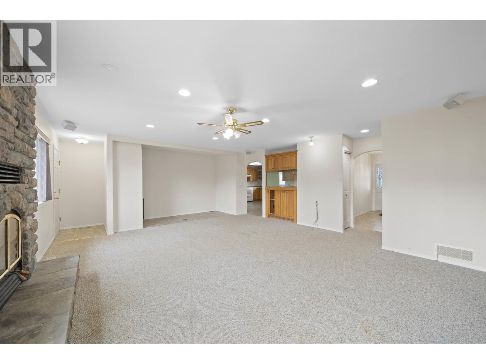6073 44A Avenue, Ladner