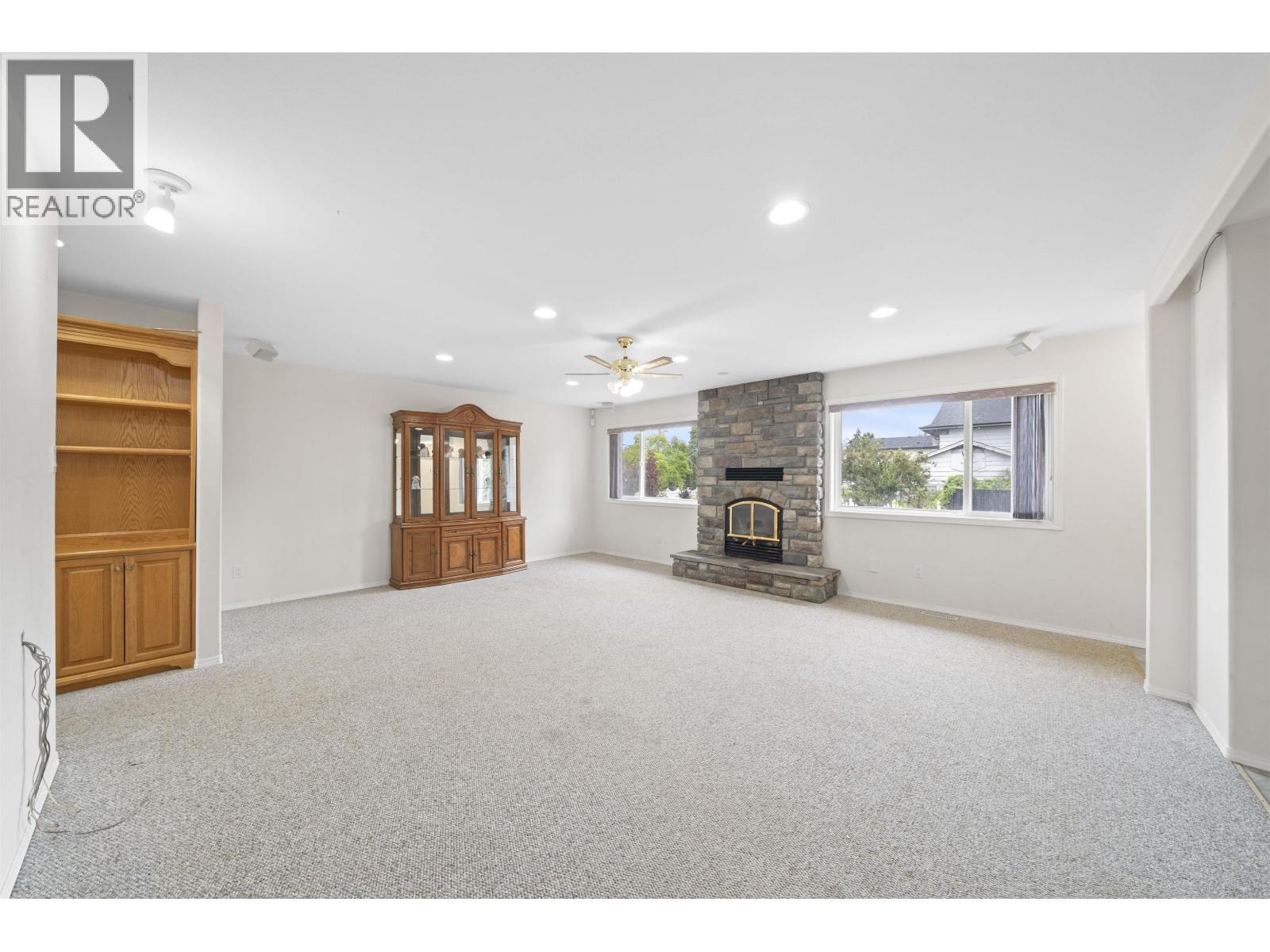 6073 44A Avenue, Ladner