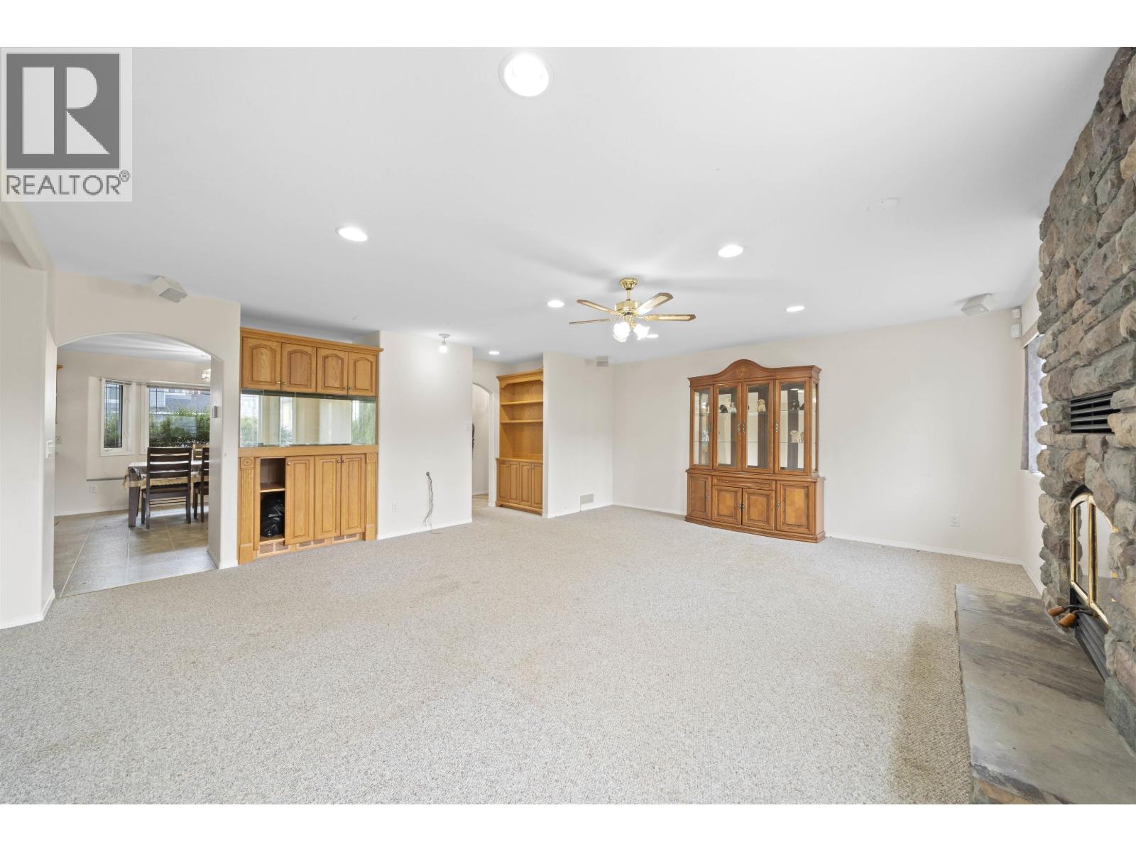 6073 44A Avenue, Ladner