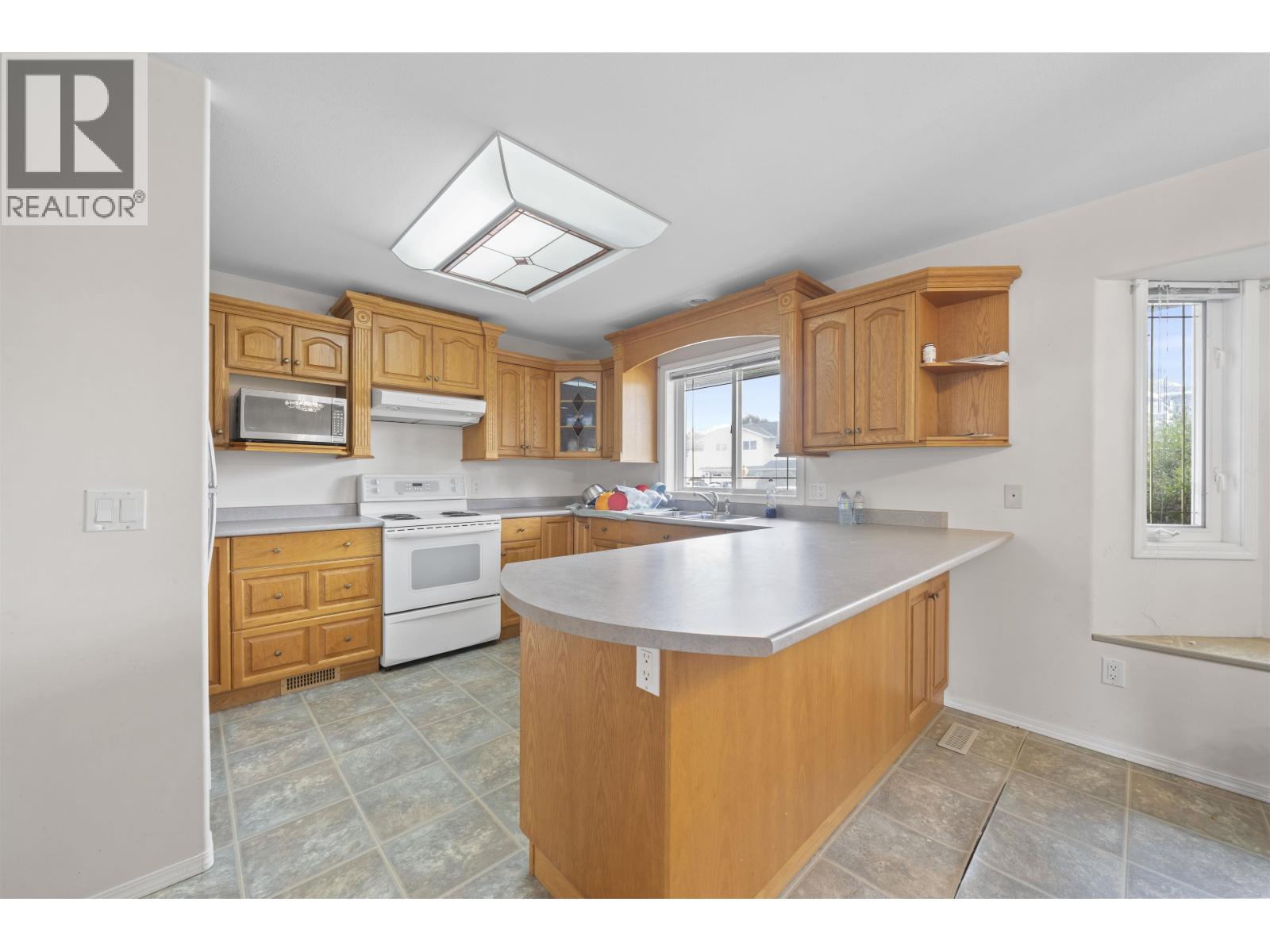 6073 44A Avenue, Ladner