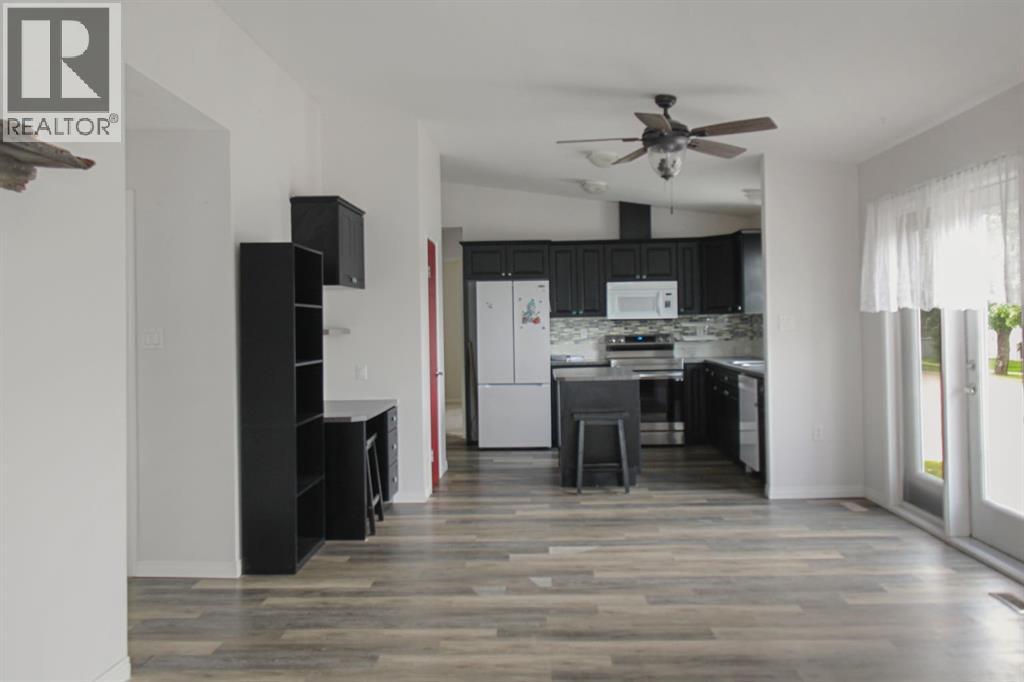 4932 51 Street - 11
