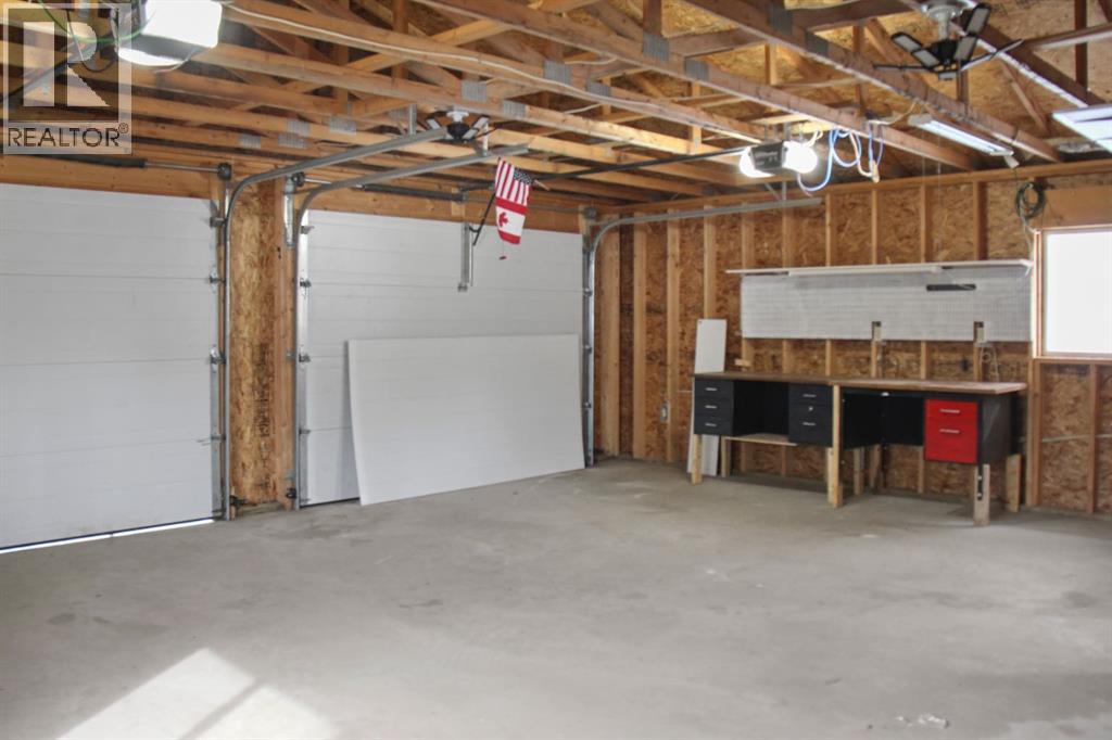 4932 51 Street - 23