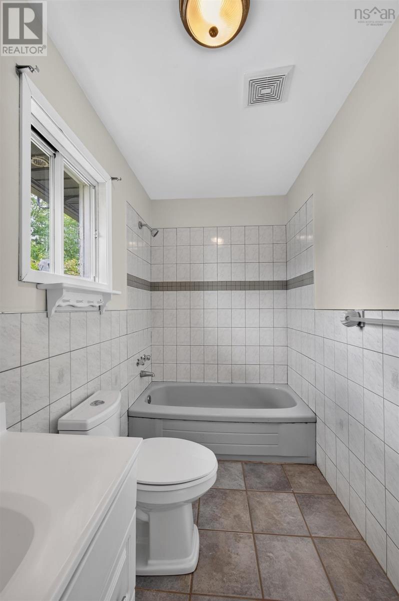 999 Mushaboom Road - 14