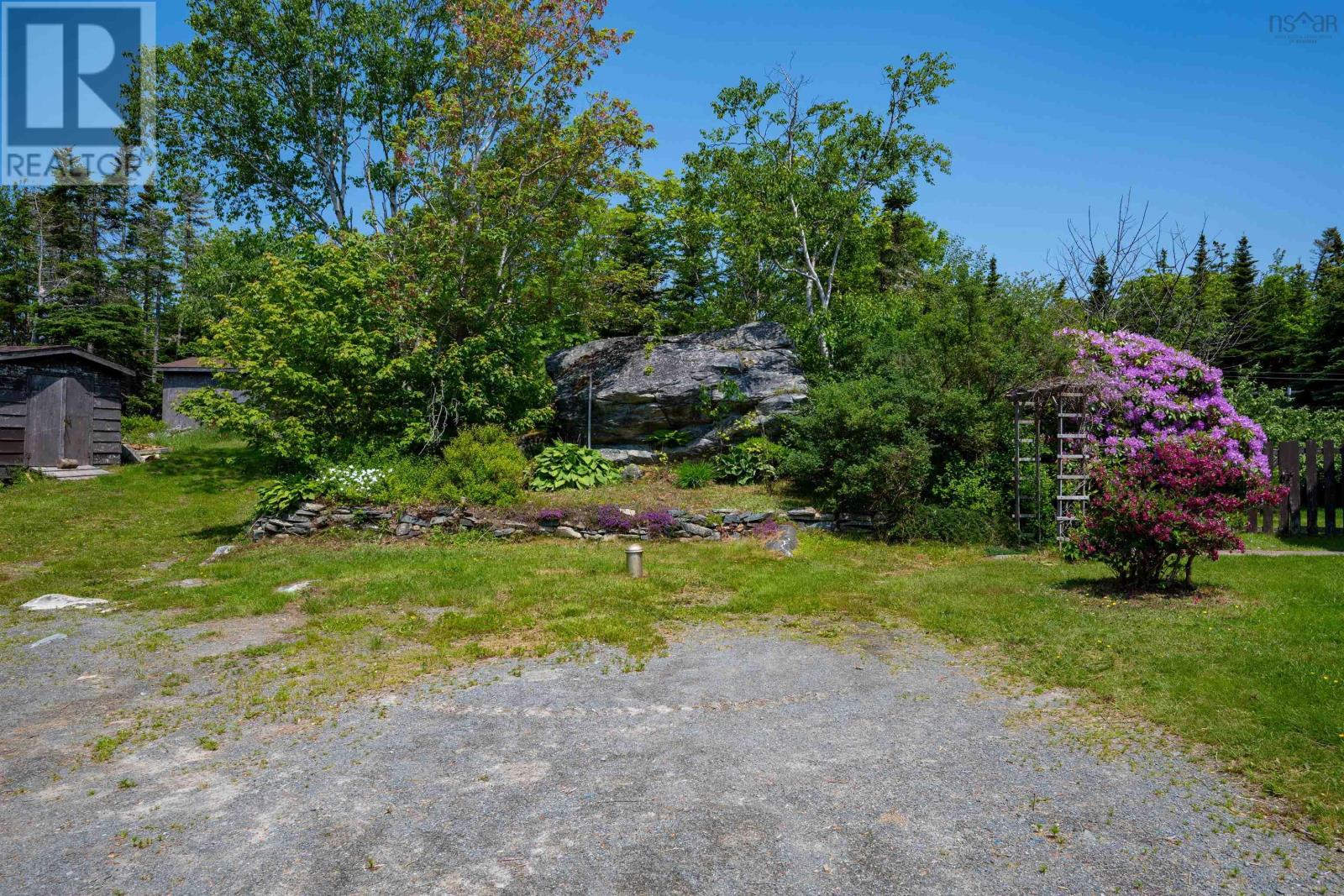 999 Mushaboom Road - 36