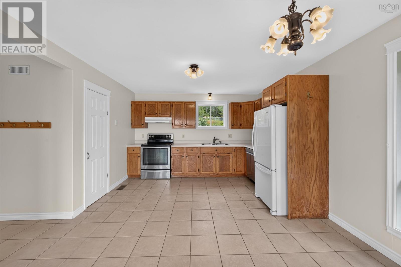 999 Mushaboom Road - 4