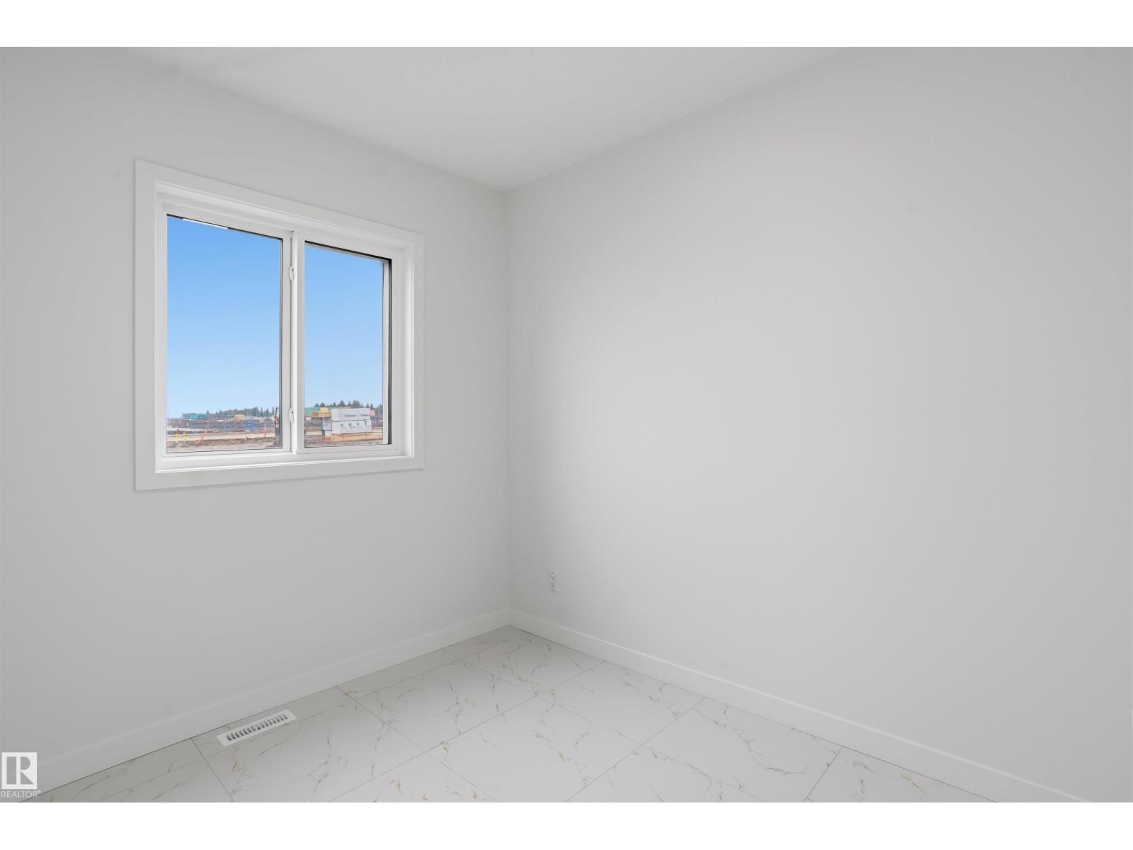 715 30 ST SW - 16