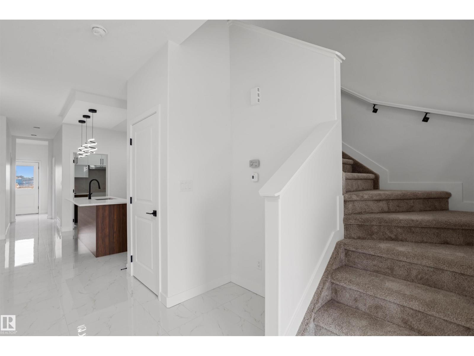 715 30 ST SW - 22