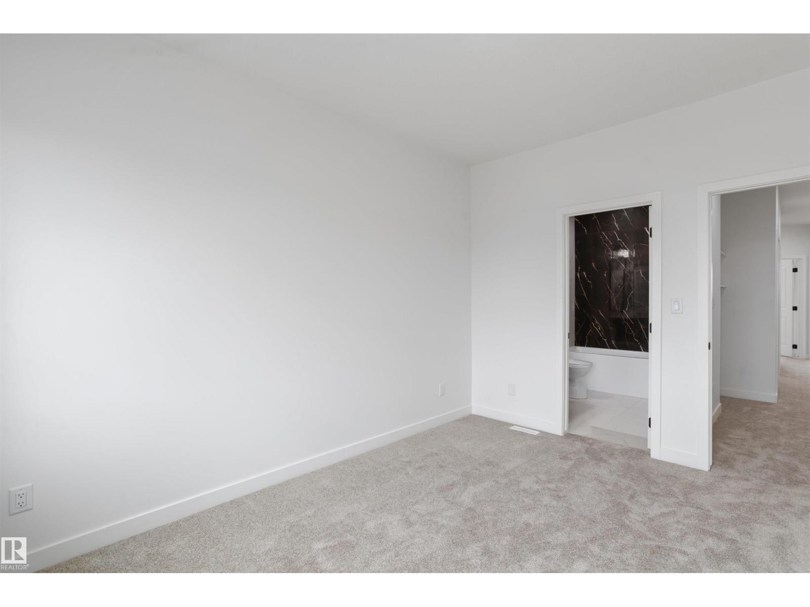 715 30 ST SW - 27