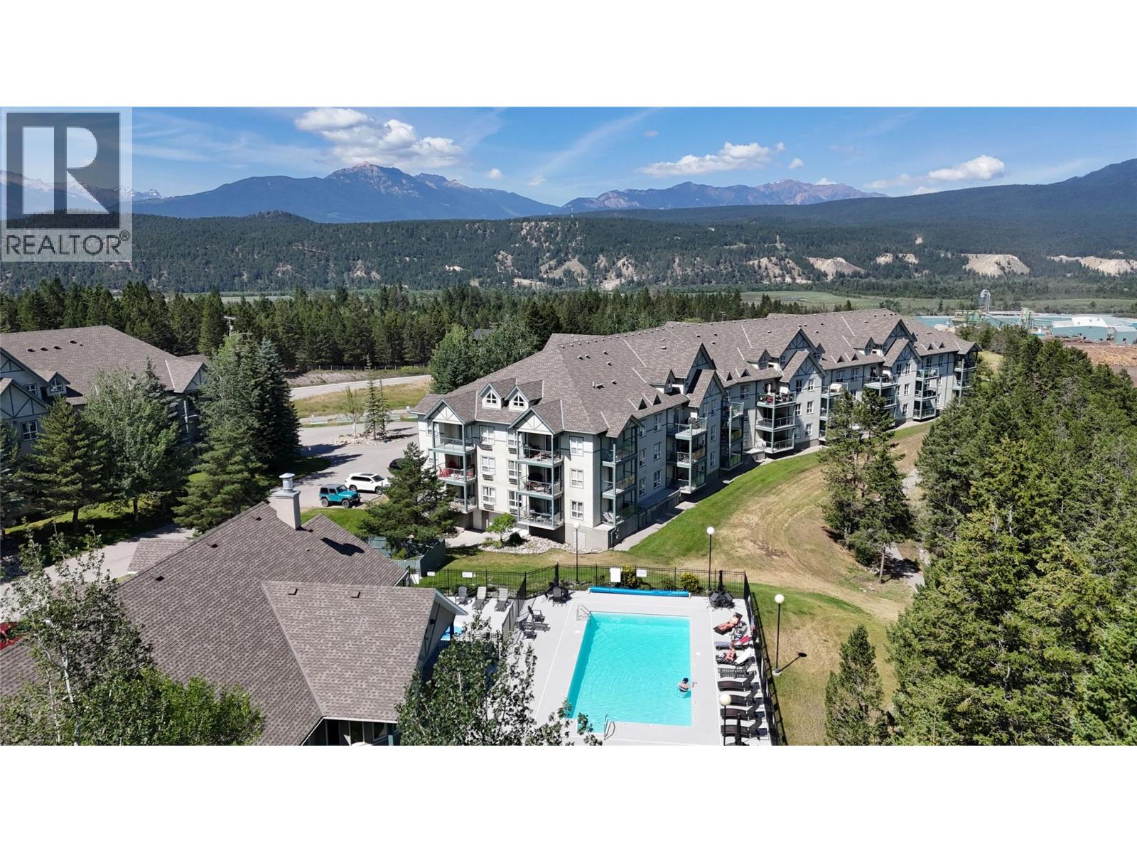 #215 4769 Forsters Landing Road - 28