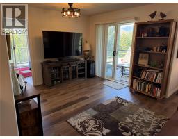 Kitchen - 4769 Forsters Landing Road Unit# 215, Radium Hot Springs, BC V0A1M0 Photo 7