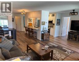 Dining room - 4769 Forsters Landing Road Unit# 215, Radium Hot Springs, BC V0A1M0 Photo 6