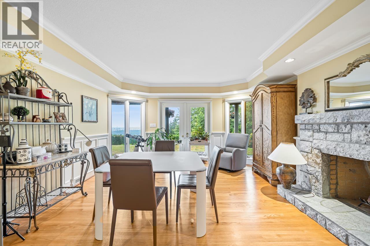 2478 WESTHILL COURT, West Vancouver