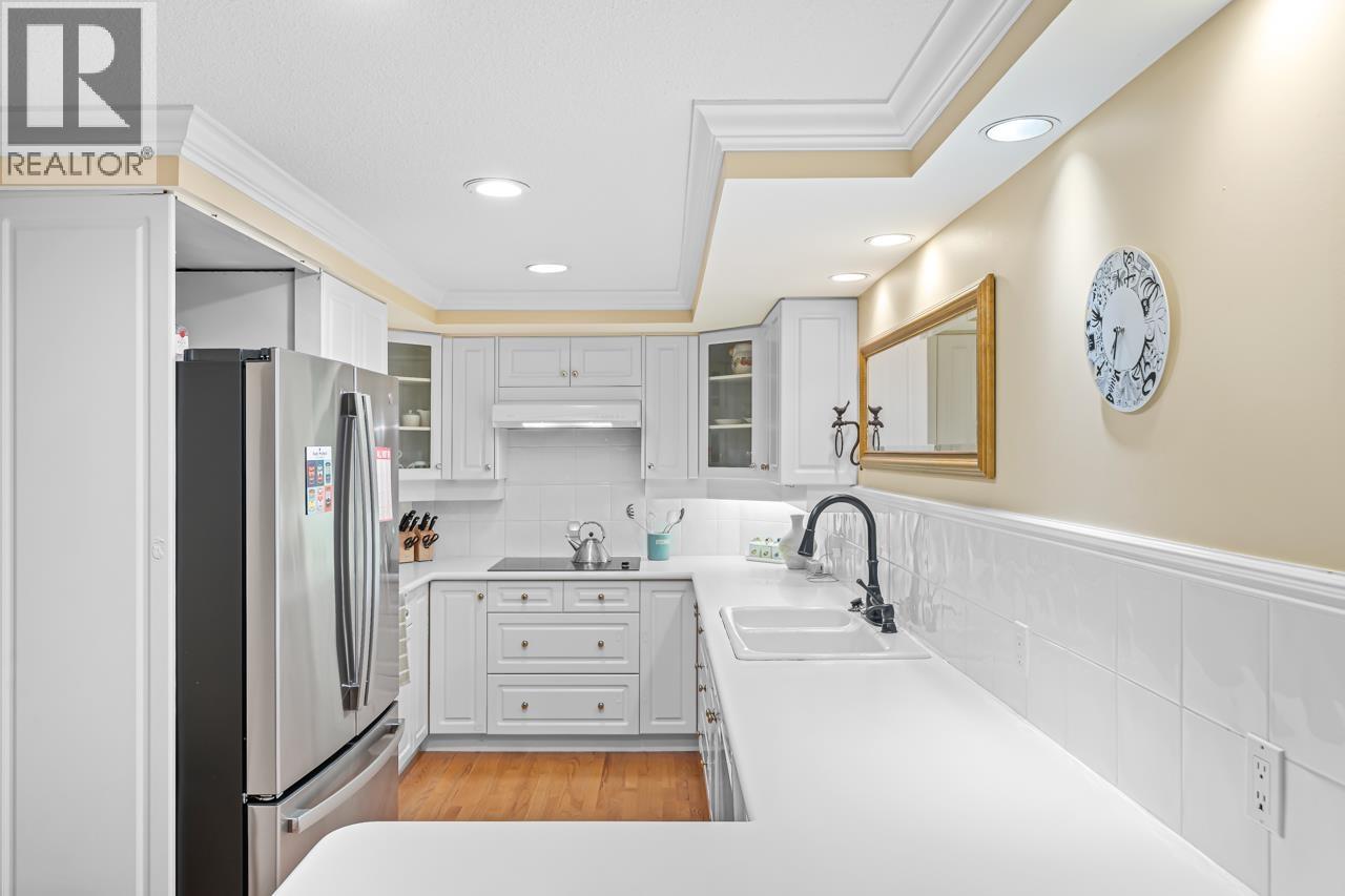 2478 WESTHILL COURT, West Vancouver