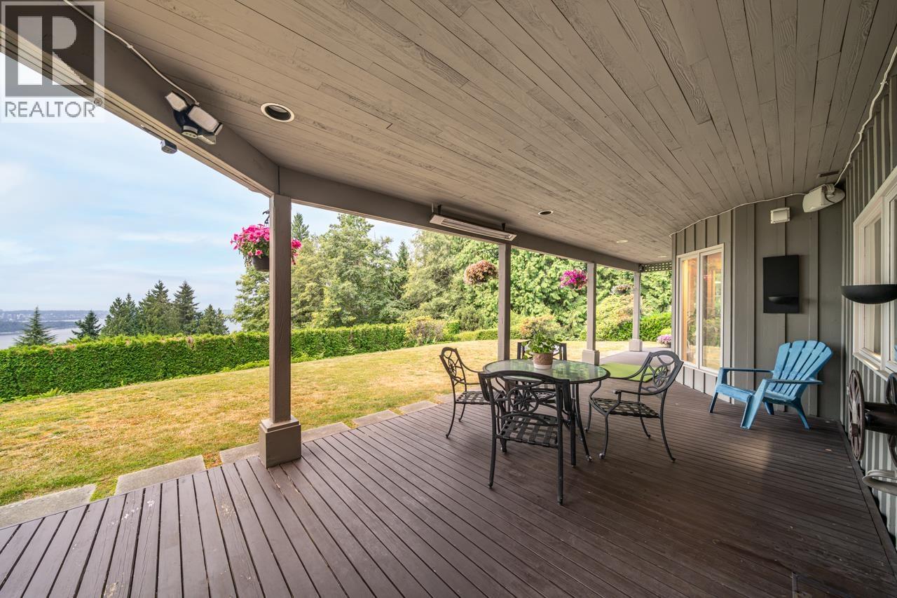 2478 WESTHILL COURT, West Vancouver