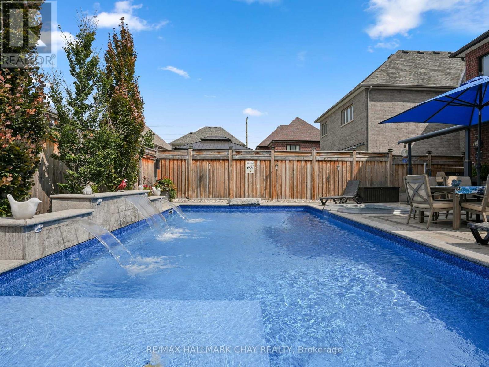 80 HOLT DRIVE - Image 40