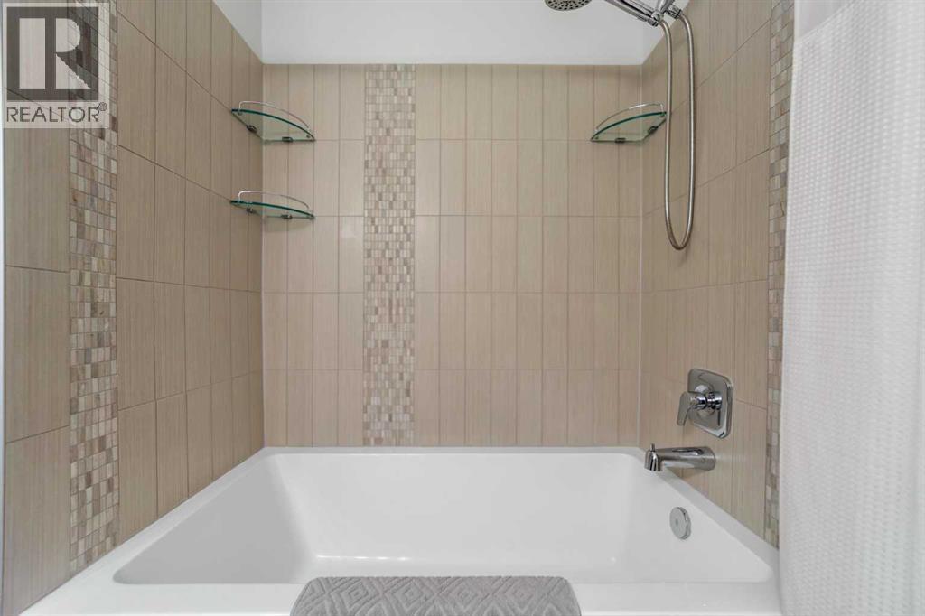 5413 48 Avenue W - 19