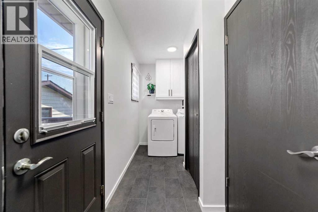 5413 48 Avenue W - 20