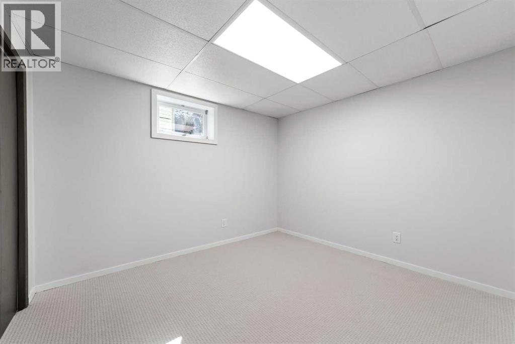 5413 48 Avenue W - 27